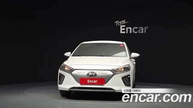 Hyundai Ioniq 2020 — фото 3