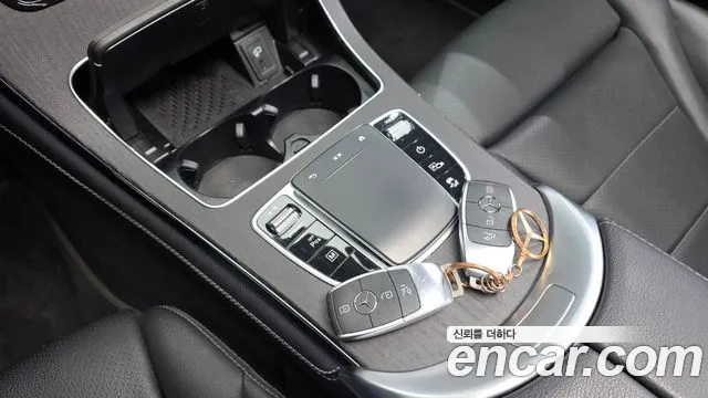 Mercedes-Benz GLC-Class 2021 — фото 12