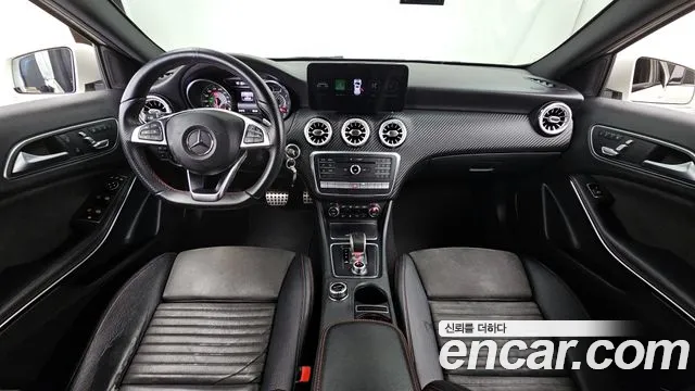 Mercedes-Benz A-Class 2016 — фото 7