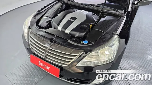 Hyundai Equus 2015 — фото 6