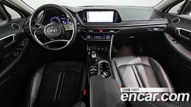 Hyundai Sonata 2020 — фото 10