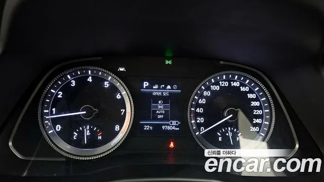 Hyundai Sonata 2020 — фото 11
