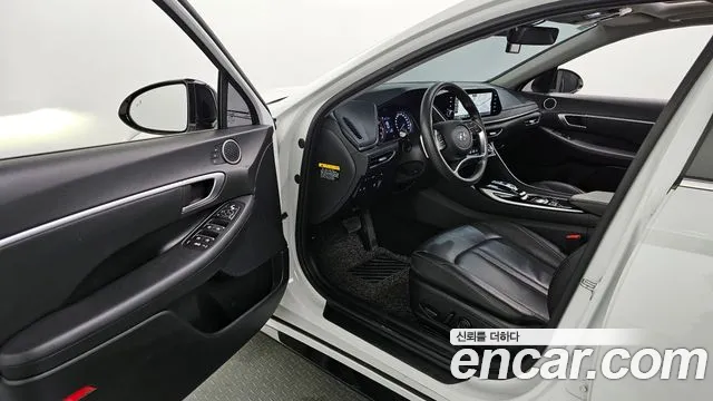 Hyundai Sonata 2020 — фото 13