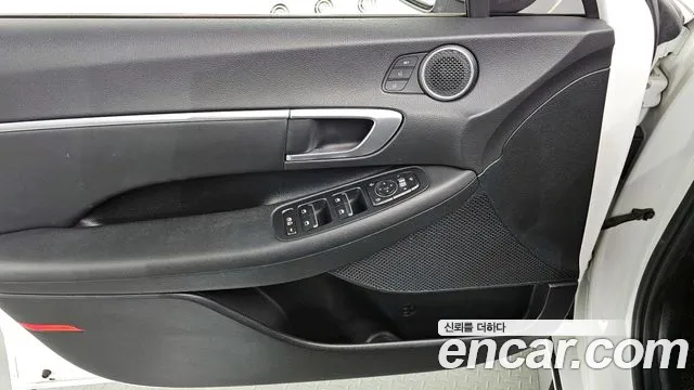 Hyundai Sonata 2020 — фото 14