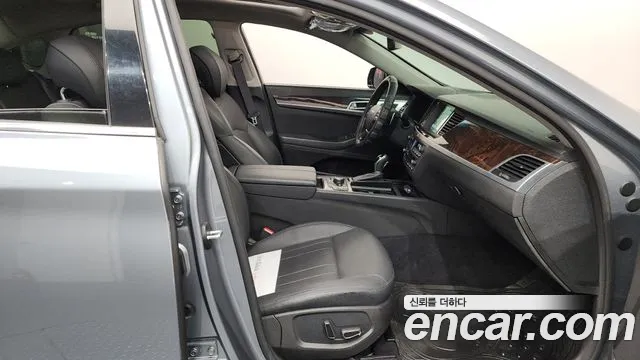 Hyundai Genesis 2015 — фото 17