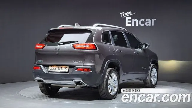 Jeep Cherokee 2016 — фото 2