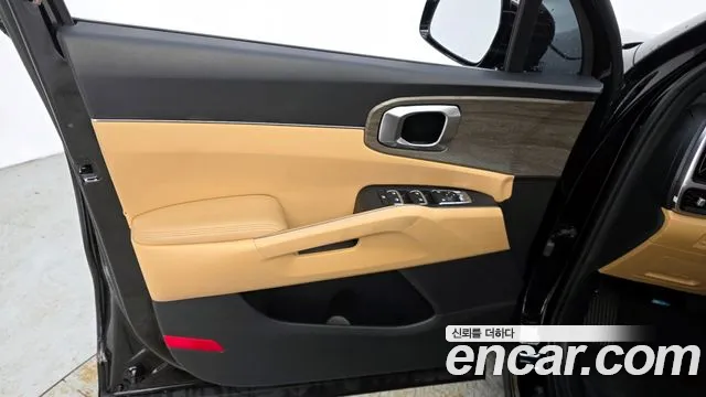 Kia Sorento 2022 — фото 14