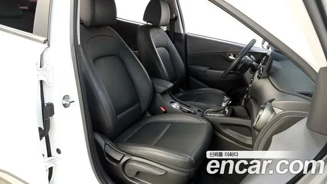 Hyundai Kona 2022 — фото 17