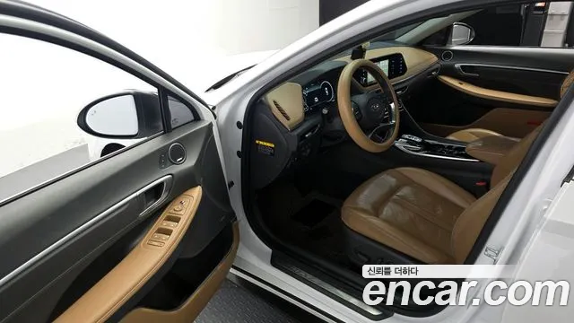 Hyundai Sonata 2020 — фото 10