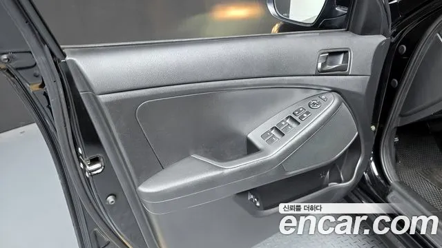 Kia K5 2015 — фото 14