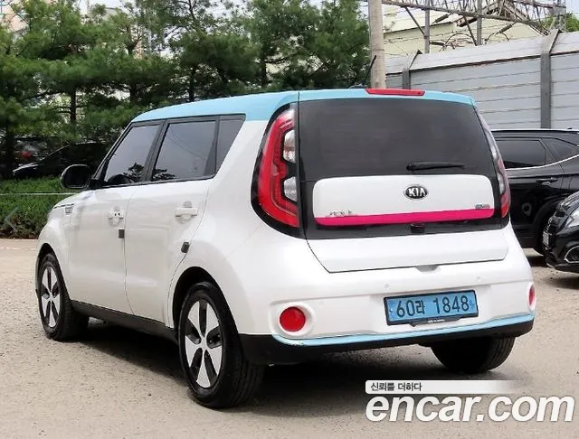 Kia Soul 2017 — фото 3