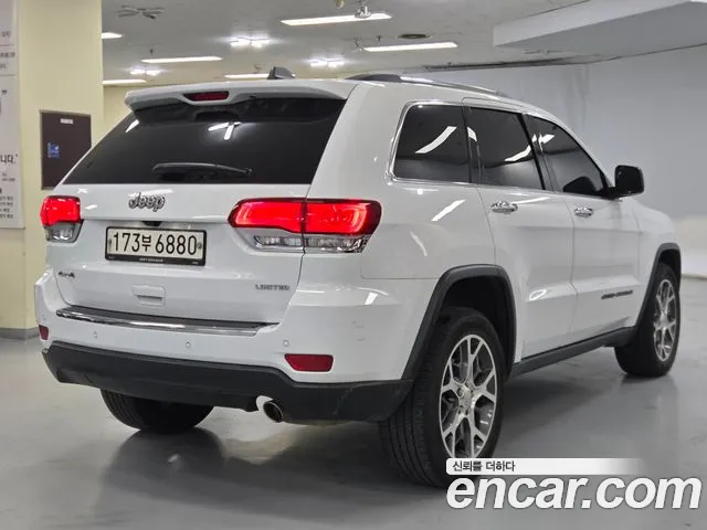 Jeep Cherokee 2021 — фото 2