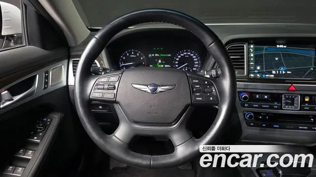 Genesis G80 2018 — фото 13