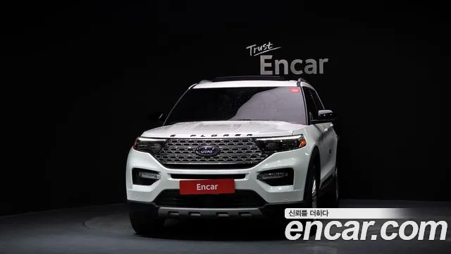 Ford Explorer 2020 — фото 3