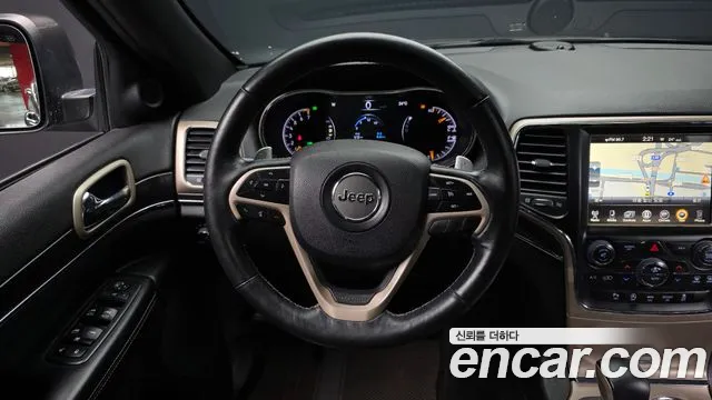 Jeep Cherokee 2017 — фото 13