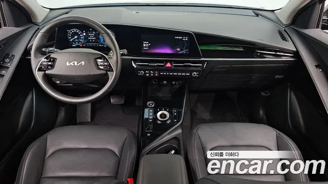 Kia Niro 2024 — фото 9