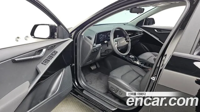 Kia Niro 2024 — фото 12