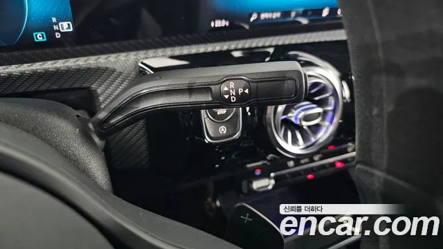 Mercedes-Benz A-Class 2020 — фото 11
