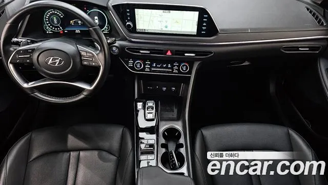 Hyundai Sonata 2023 — фото 10