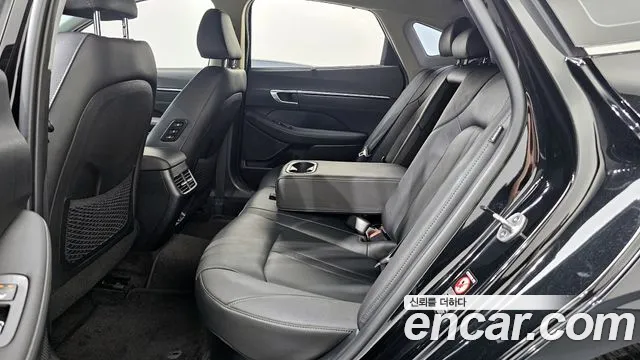 Hyundai Sonata 2023 — фото 16