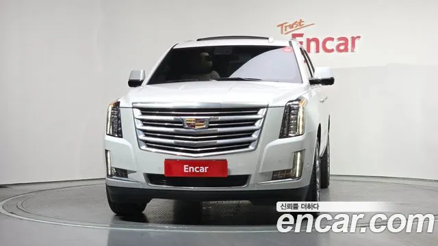 Cadillac Escalade 2020 — фото 3