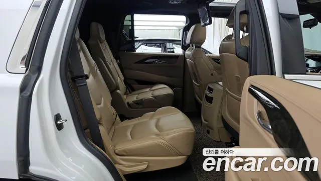 Cadillac Escalade 2020 — фото 18