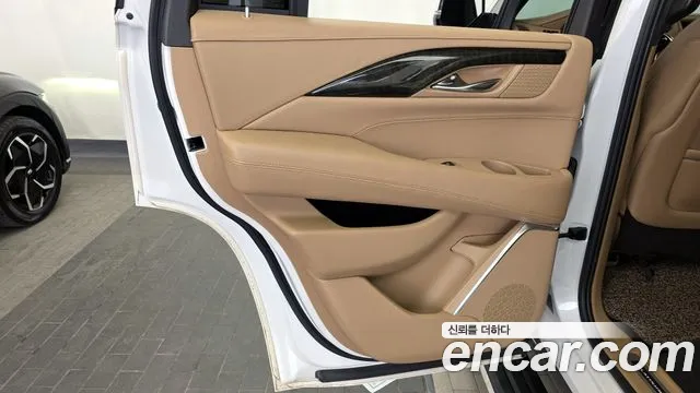 Cadillac Escalade 2020 — фото 15