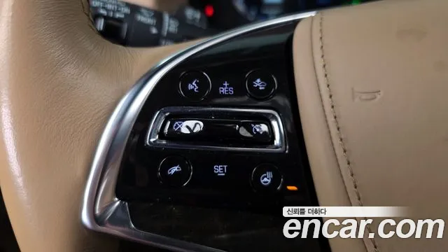 Cadillac Escalade 2020 — фото 16