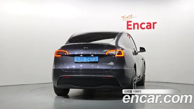 Tesla Model Y 2022 — фото 4