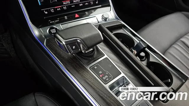 Audi A6 2021 — фото 12