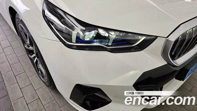 BMW i5 2024 — фото 8