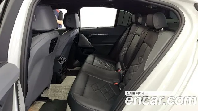 BMW i5 2024 — фото 16