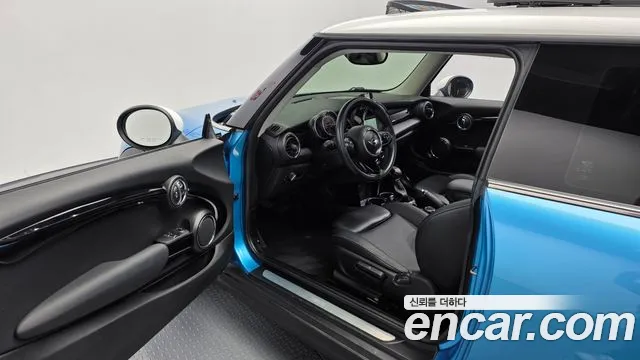 Mini Cooper 2015 — фото 10