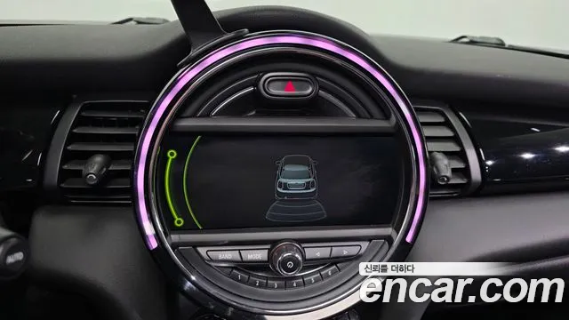 Mini Cooper 2015 — фото 15
