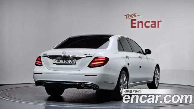 Mercedes-Benz E-Class 2019 — фото 2