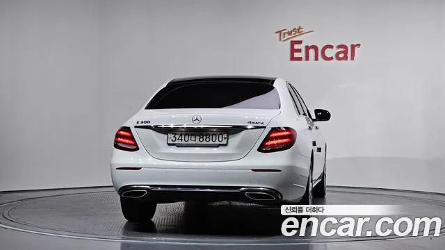 Mercedes-Benz E-Class 2019 — фото 4