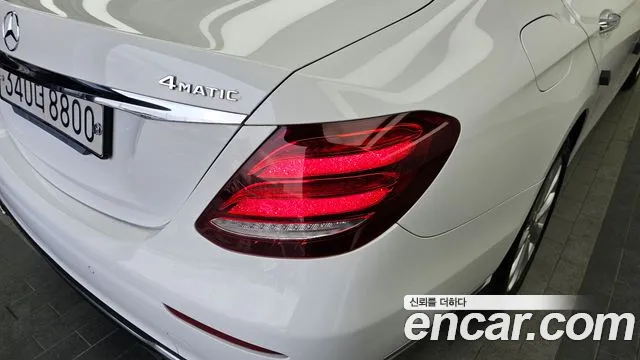 Mercedes-Benz E-Class 2019 — фото 9