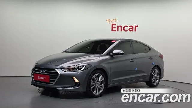 Hyundai AVANTE 2018 — фото 1