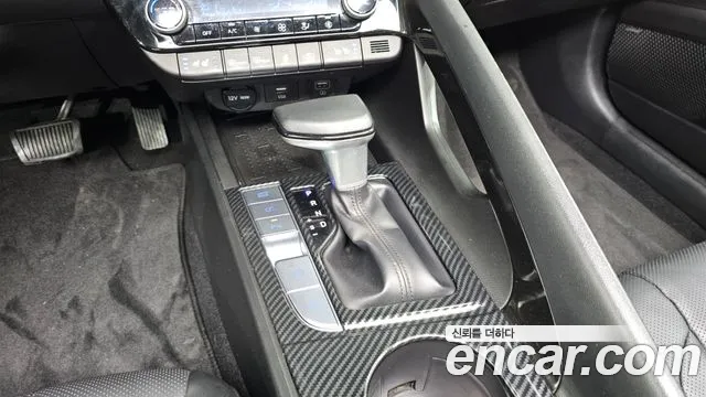 Hyundai AVANTE 2022 — фото 12