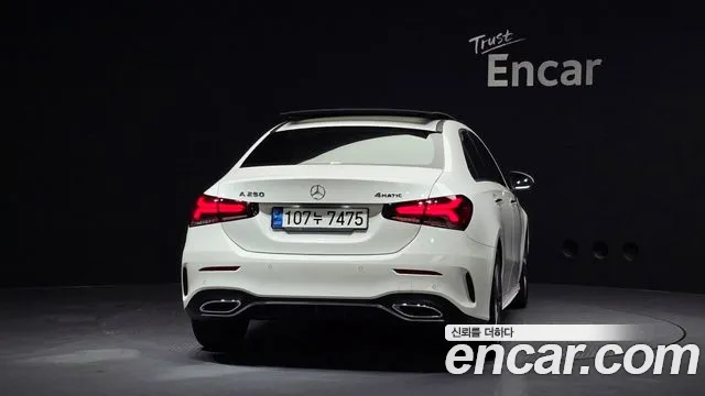 Mercedes-Benz A-Class 2022 — фото 4