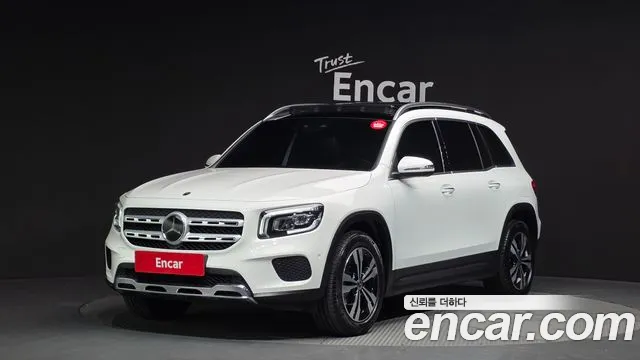Mercedes-Benz GLB-Class 2022 — фото 1