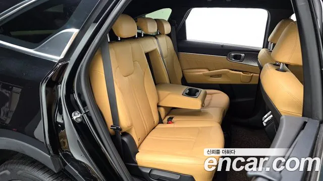 Kia Sorento 2021 — фото 11