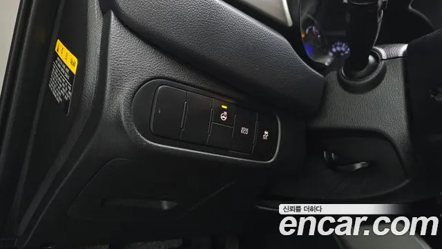 Kia Carens 2017 — фото 16