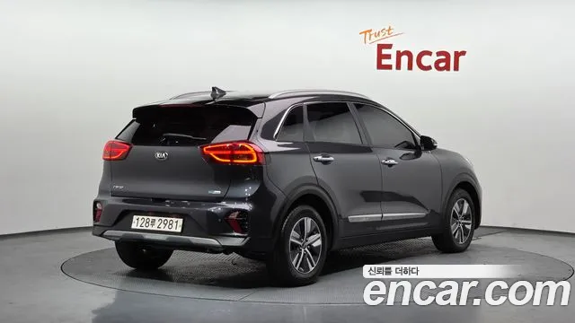 Kia Niro 2020 — фото 2