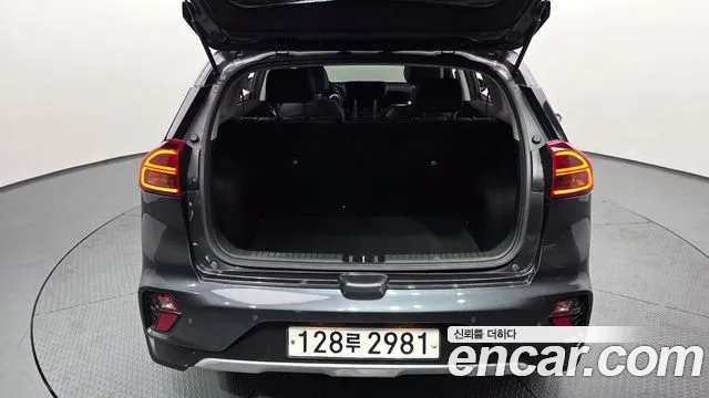 Kia Niro 2020 — фото 20