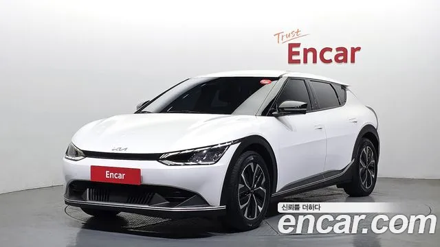 Kia EV6 2022 — фото 1