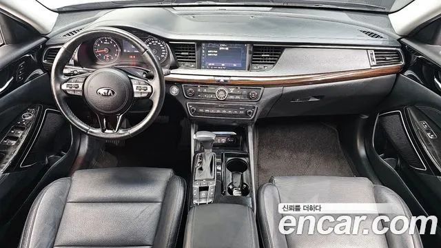 Kia K7 2018 — фото 10