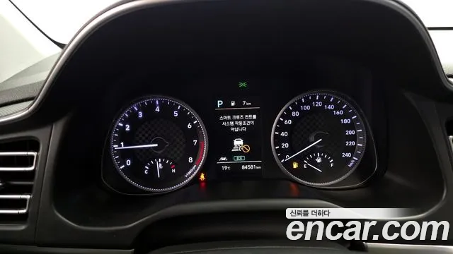 Hyundai AVANTE 2019 — фото 11