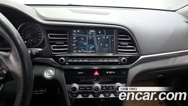 Hyundai AVANTE 2019 — фото 20