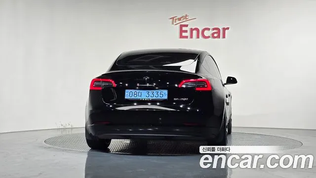 Tesla Model 3 2021 — фото 4
